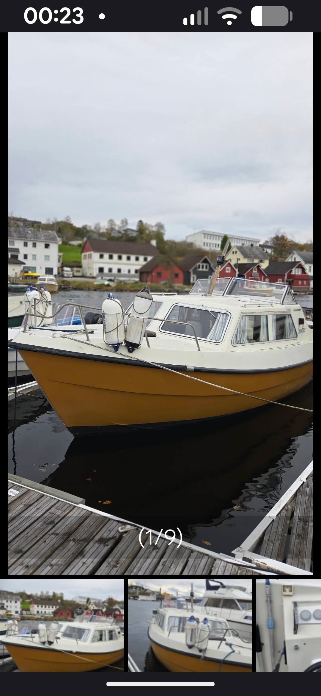 Viksund Columbi 27 ved kai på Lillebergen
